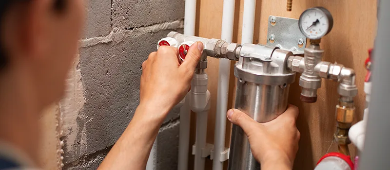 Plumbers to Fix Water Pressure Issues in House in Innisfil, Ontario